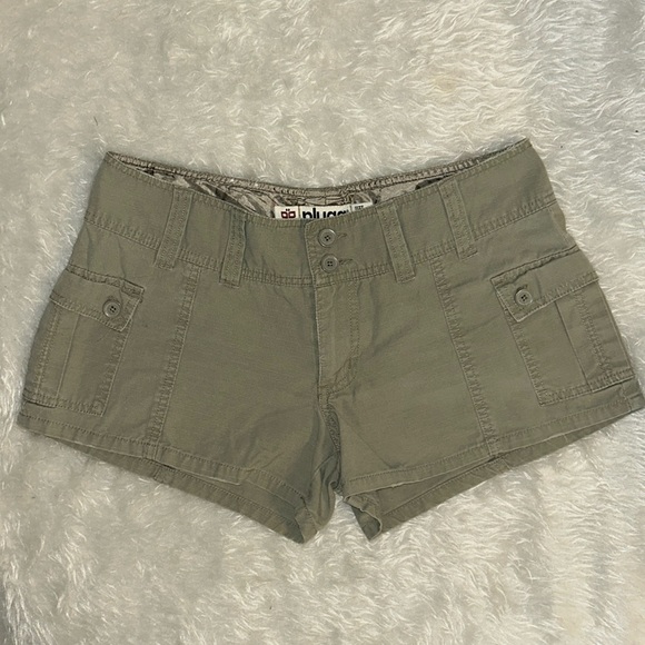 Plugg Low Rise Shorts - Picture 1 of 5